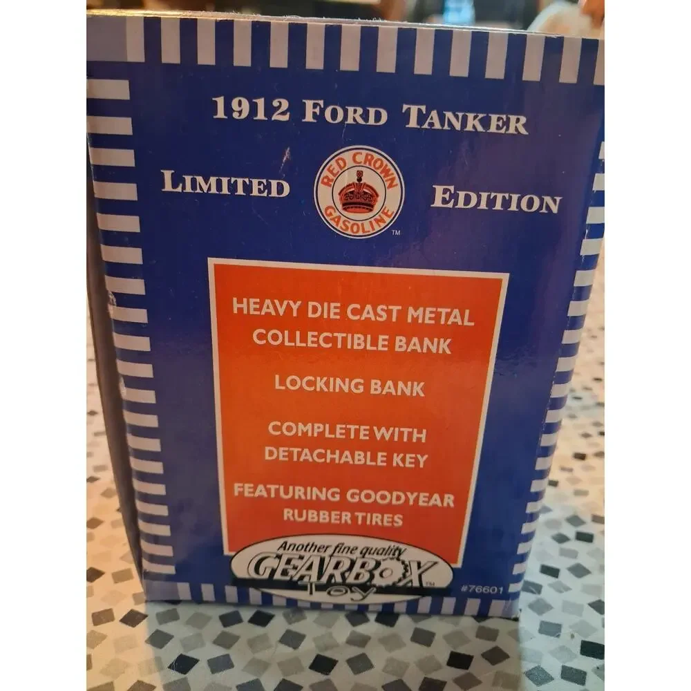 1912 Ford Tanker Truck 1:24 Coin Banks Limited Editions